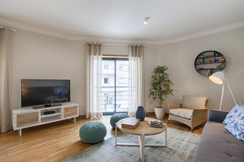 BmyGuest - Arroios Lisbon Apartment Exterior foto