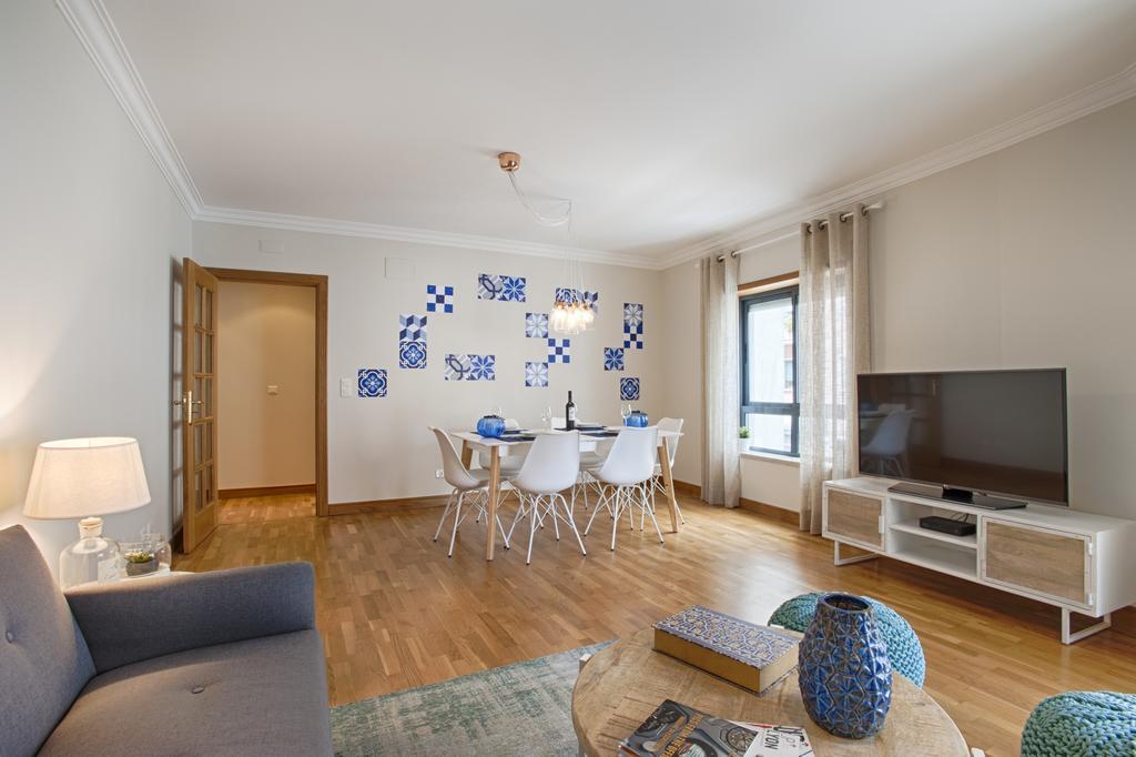 BmyGuest - Arroios Lisbon Apartment Exterior foto